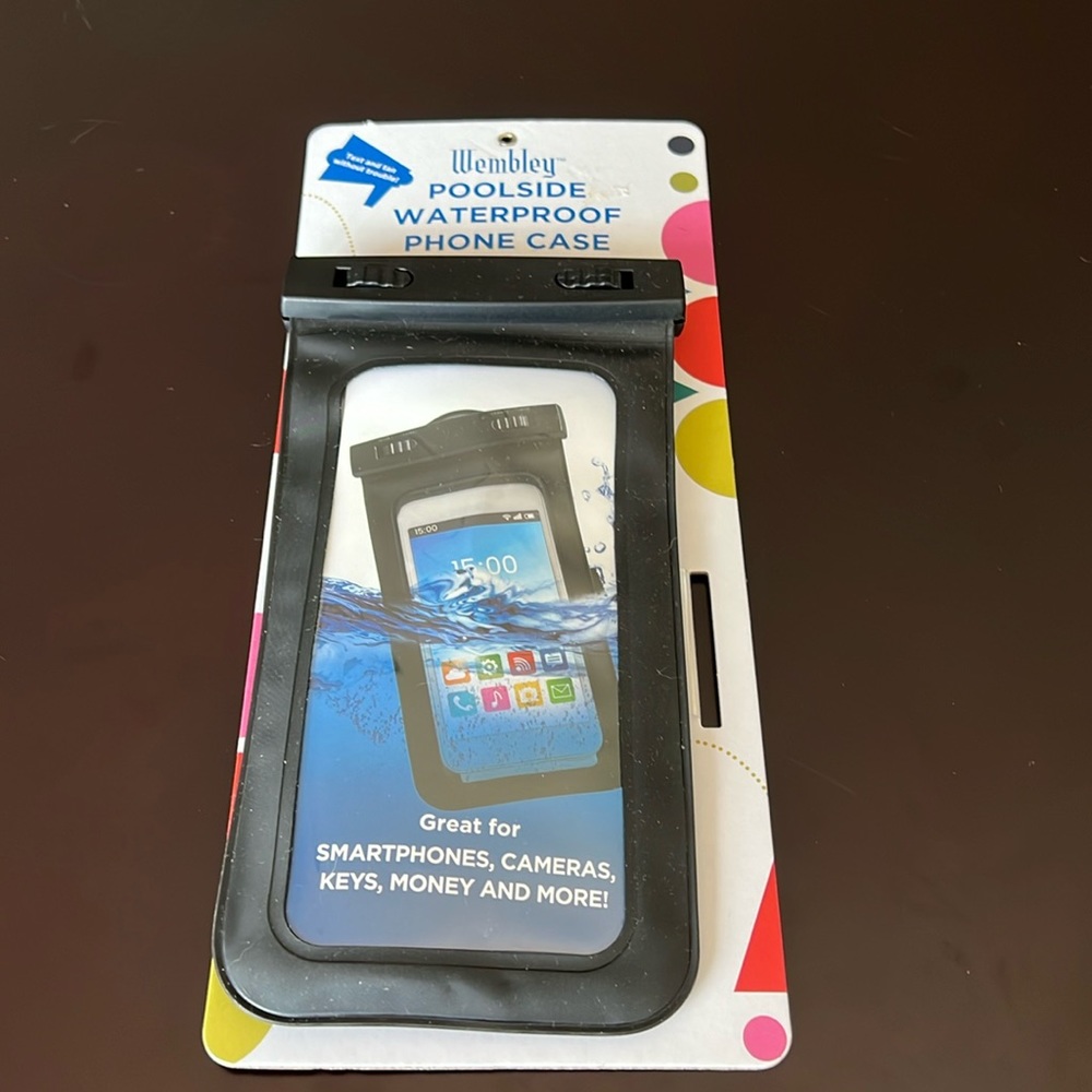 Poolside waterproof phone case
